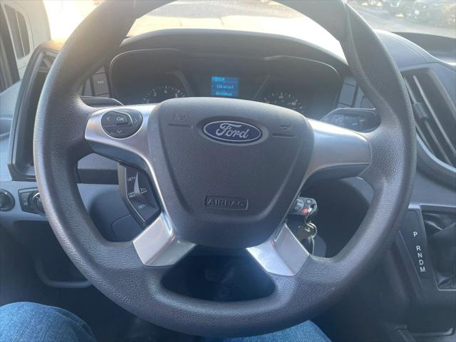 2018 Ford Transit Low Roof w/60/40 Side Door w/RWB Van 3D