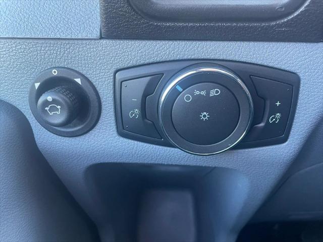 2018 Ford Transit Low Roof w/60/40 Side Door w/RWB Van 3D