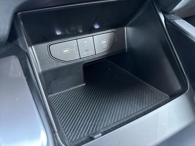 2025 Kia Sorento LX