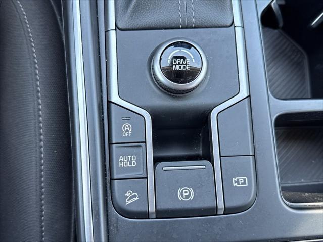 2025 Kia Sorento LX