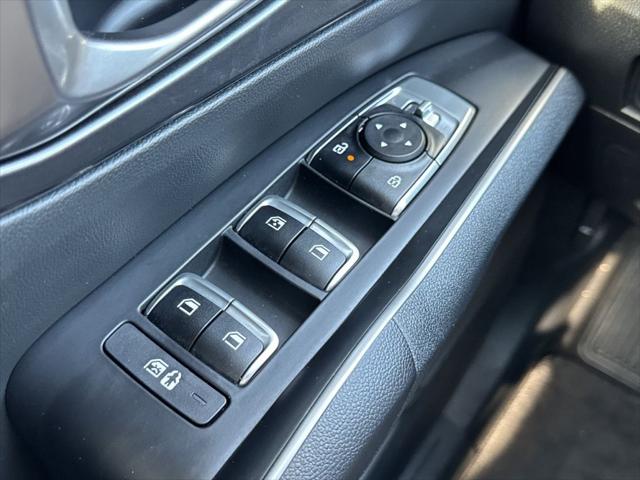2025 Kia Sorento LX