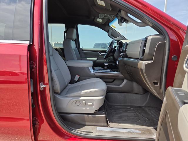 2024 GMC Sierra 1500 4WD Crew Cab Short Box SLT