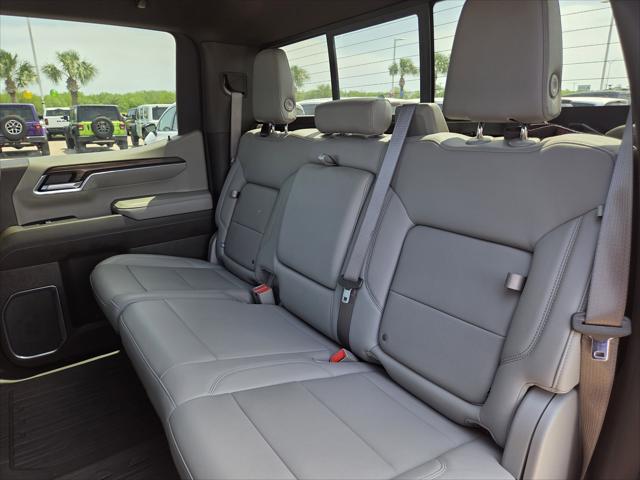 2024 GMC Sierra 1500 4WD Crew Cab Short Box SLT