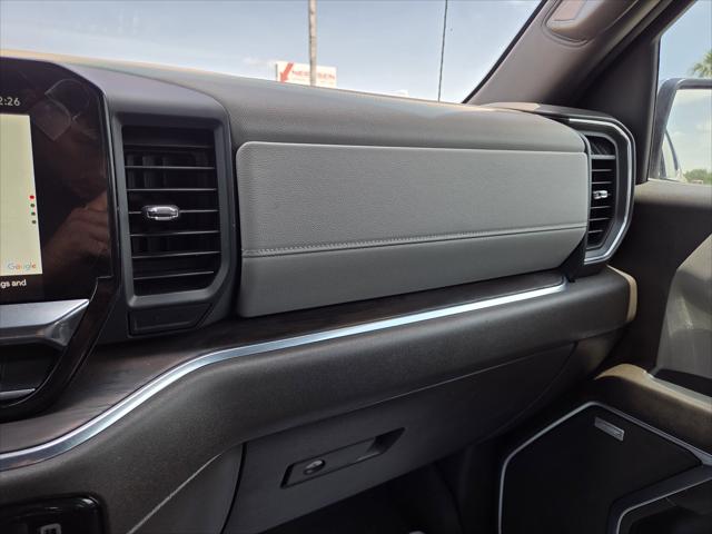 2024 GMC Sierra 1500 4WD Crew Cab Short Box SLT