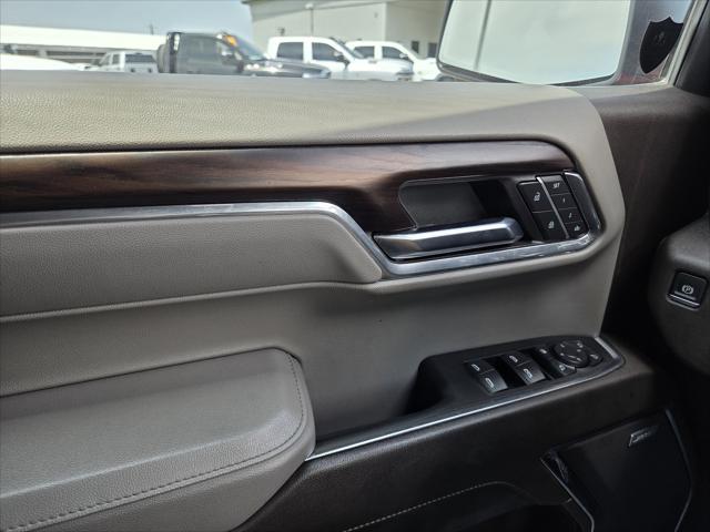 2024 GMC Sierra 1500 4WD Crew Cab Short Box SLT
