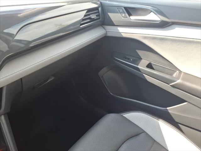 2023 Volkswagen Taos 1.5T SEL