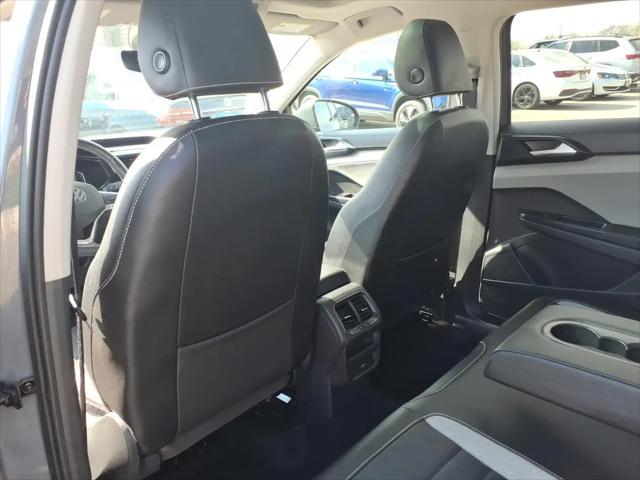 2023 Volkswagen Taos 1.5T SEL
