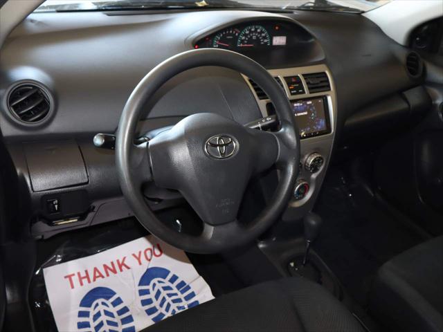 2009 Toyota Yaris Unknown