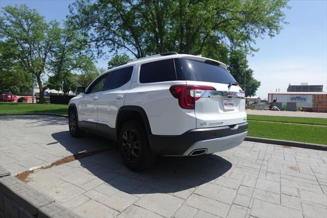 2023 GMC Acadia SLE