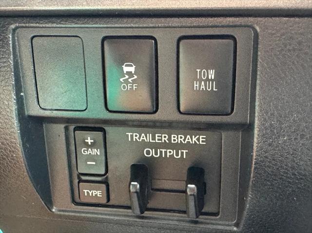 2016 Toyota Tundra SR5 5.7L V8
