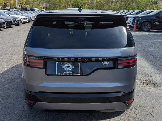 2022 Land Rover Discovery P300 S R-Dynamic