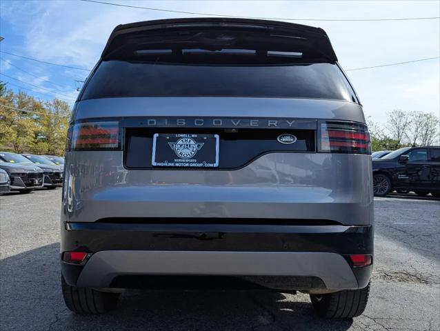 2022 Land Rover Discovery P300 S R-Dynamic