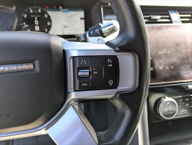 2022 Land Rover Discovery P300 S R-Dynamic
