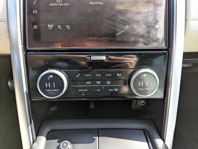 2022 Land Rover Discovery P300 S R-Dynamic