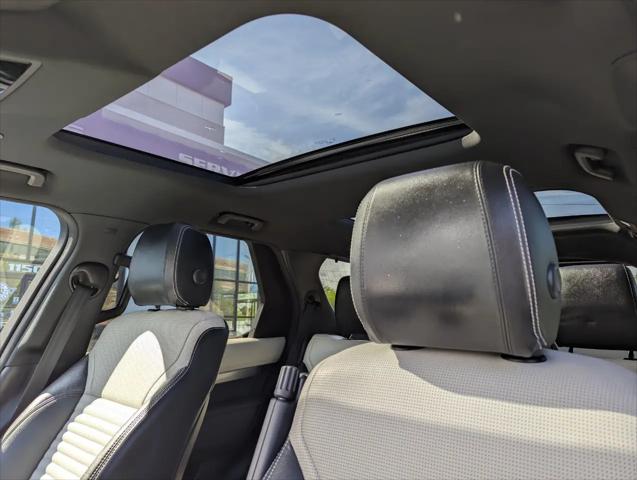 2022 Land Rover Discovery P300 S R-Dynamic