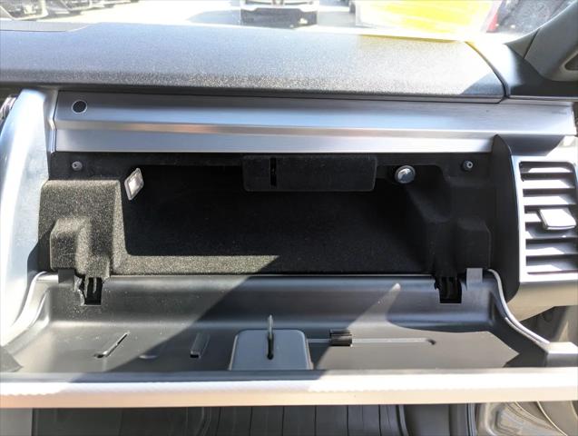 2022 Land Rover Discovery P300 S R-Dynamic