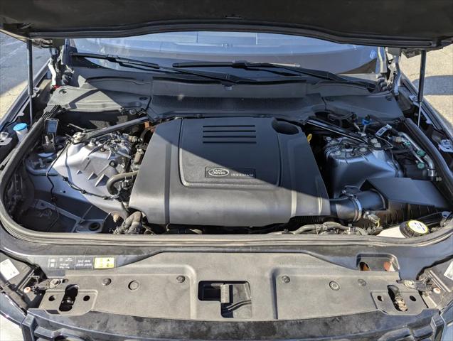 2022 Land Rover Discovery P300 S R-Dynamic