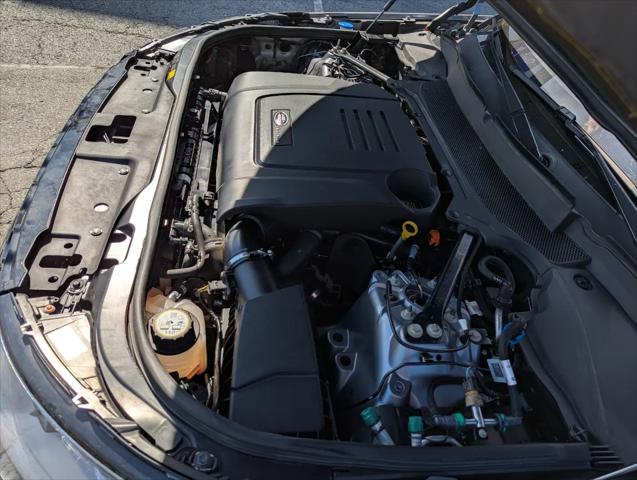 2022 Land Rover Discovery P300 S R-Dynamic