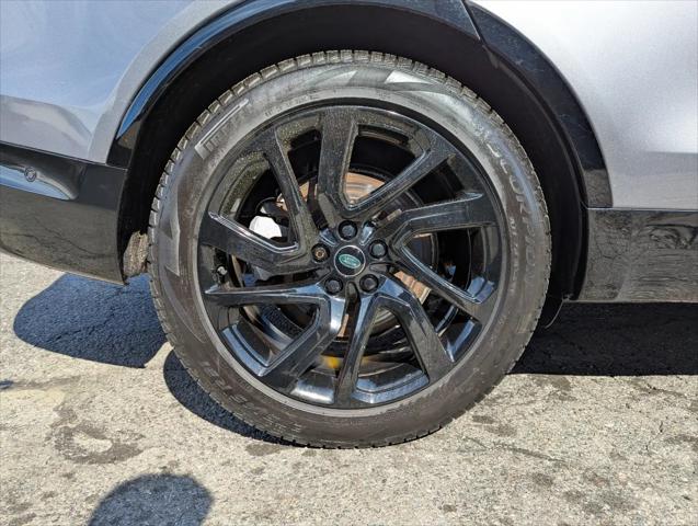2022 Land Rover Discovery P300 S R-Dynamic