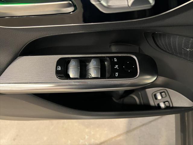 2025 Mercedes-Benz GLC 350e 4MATIC