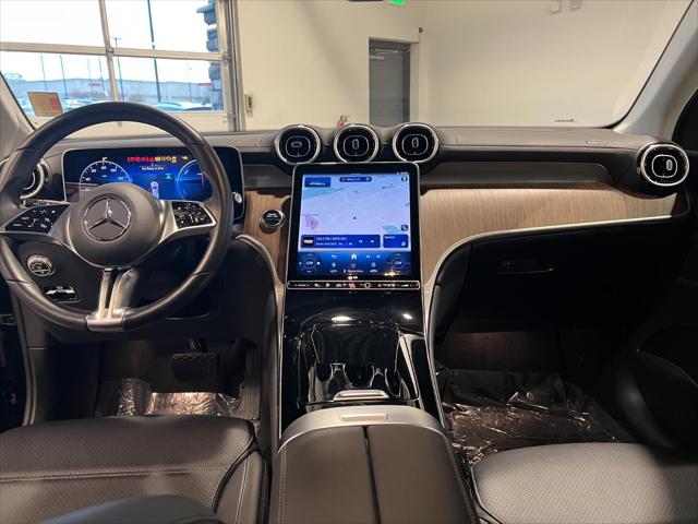 2025 Mercedes-Benz GLC 350e 4MATIC