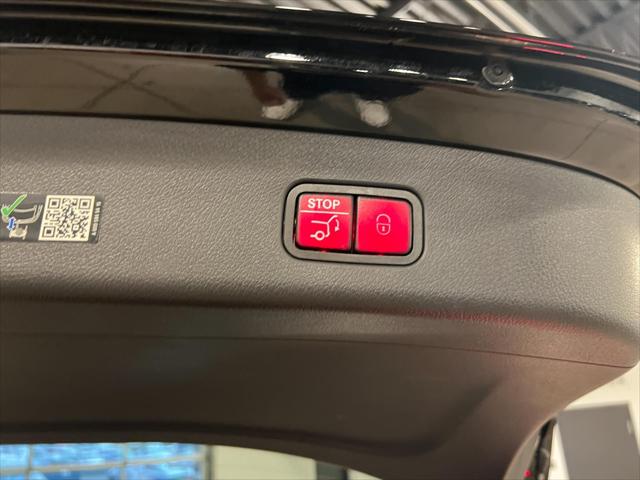 2025 Mercedes-Benz GLC 350e 4MATIC