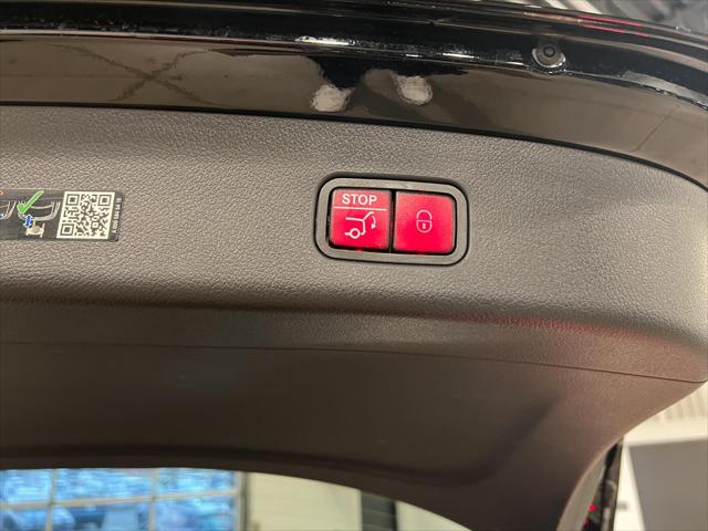 2025 Mercedes-Benz GLC 350e 4MATIC
