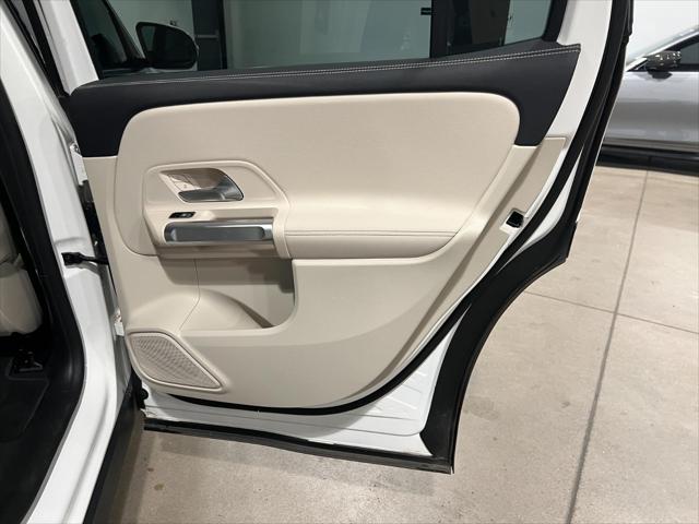 2023 Mercedes-Benz EQB 300 4MATIC
