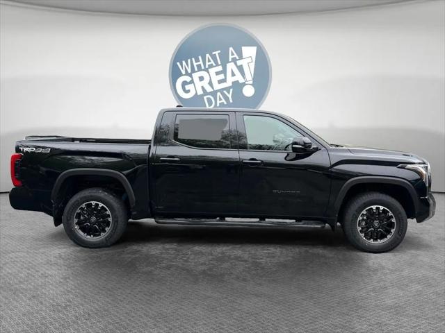 2026 Toyota Tundra SR5 CrewMax 5.5' Bed