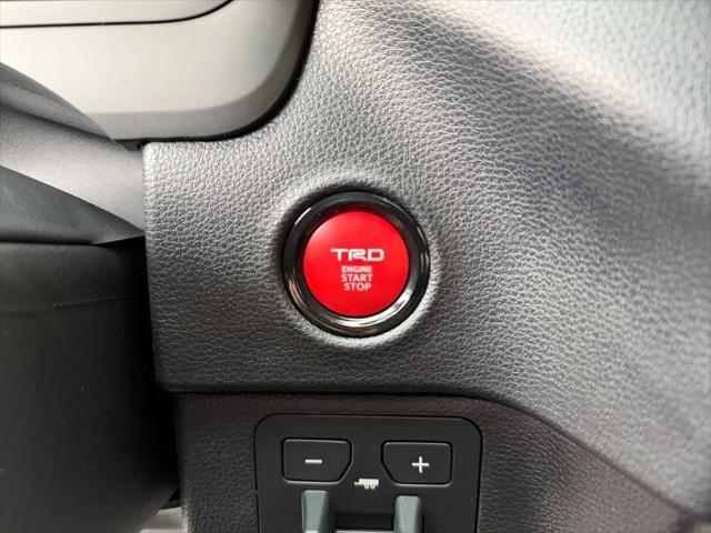 2026 Toyota Tundra SR5 CrewMax 5.5' Bed