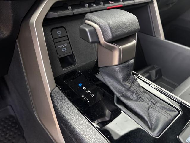 2026 Toyota Tundra SR5 CrewMax 5.5' Bed