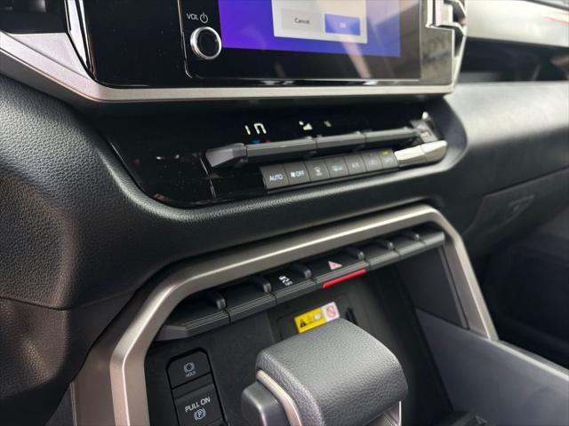 2026 Toyota Tundra SR5 CrewMax 5.5' Bed