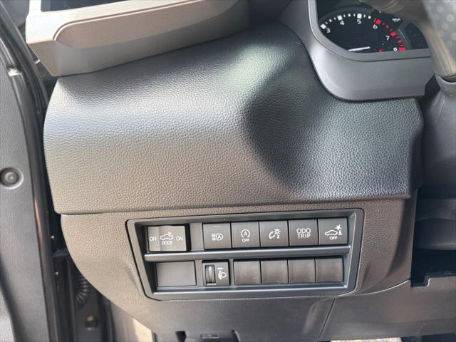 2026 Toyota Tundra SR5 CrewMax 5.5' Bed