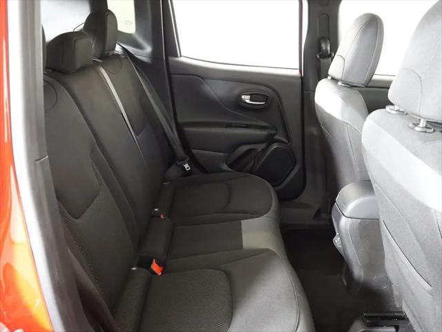 2020 Jeep Renegade Altitude FWD