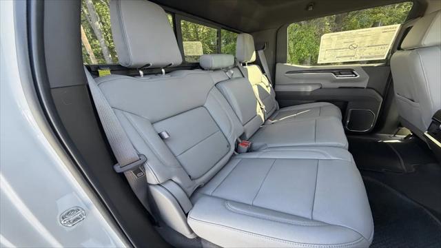 2026 GMC Sierra 1500 Crew Cab, Short Bed, SLT, 4WD