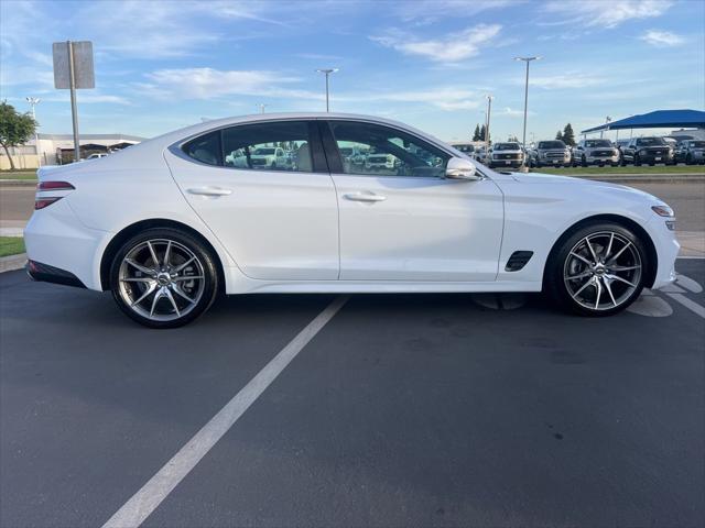 2023 Genesis G70 2.0T RWD