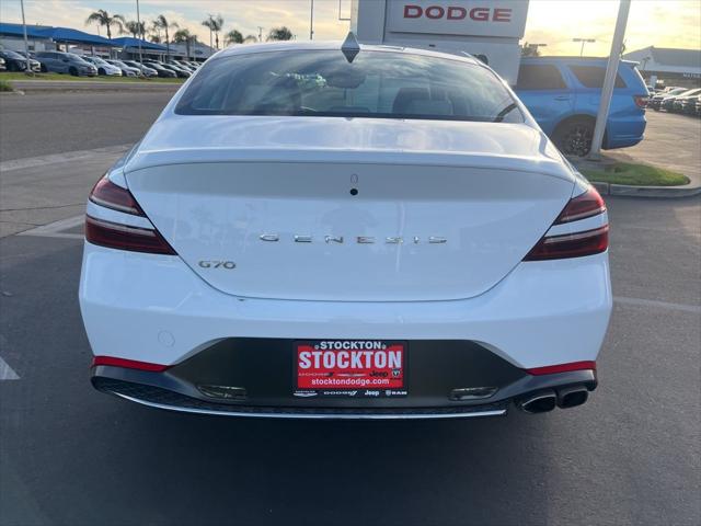 2023 Genesis G70 2.0T RWD