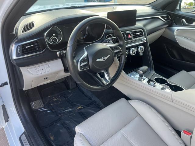 2023 Genesis G70 2.0T RWD