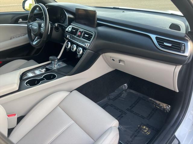 2023 Genesis G70 2.0T RWD