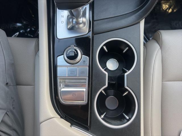 2023 Genesis G70 2.0T RWD