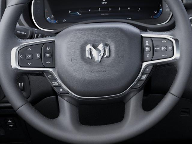 2026 Ram 1500 Big Horn Crew Cab 4x4 6'4" Box