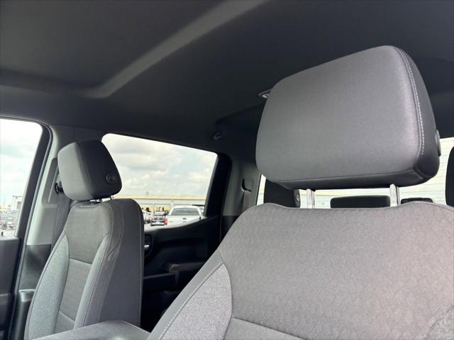 2026 Chevrolet Silverado 1500 4WD Crew Cab Short Bed Custom