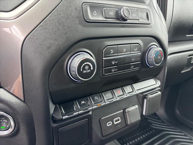 2026 Chevrolet Silverado 1500 4WD Crew Cab Short Bed Custom