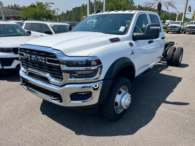 2026 RAM Ram 5500 Chassis Cab RAM 5500 TRADESMAN CHASSIS CREW CAB 4X4 84 CA