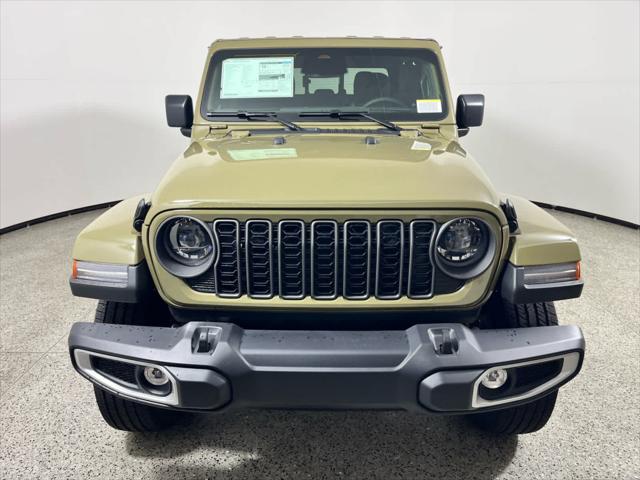 2026 Jeep Gladiator GLADIATOR SAHARA 4X4 2026 Jeep Gladiator GLADIATOR SAHARA 4X4