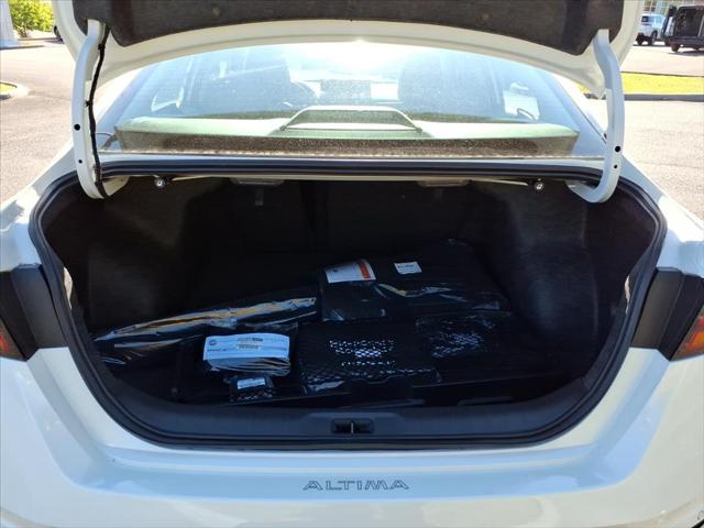 2026 Nissan Altima SR FWD