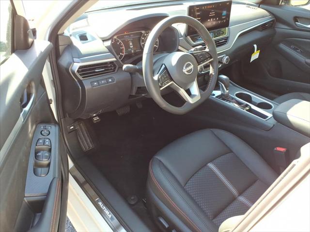 2026 Nissan Altima SR FWD