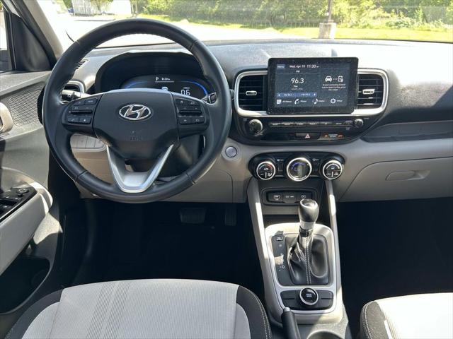 2025 Hyundai Venue SEL