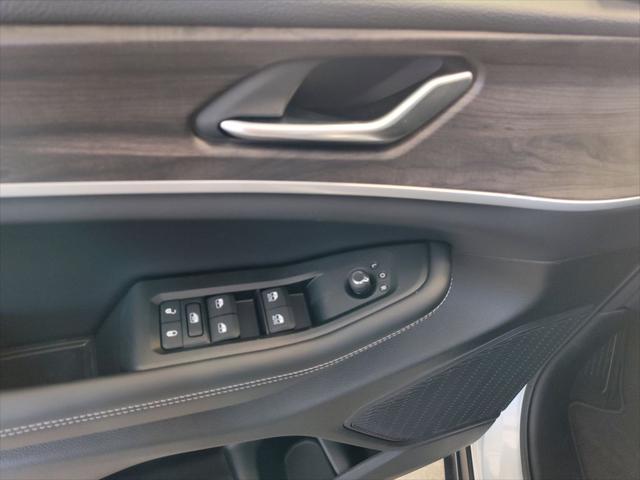 2026 Jeep Grand Cherokee L Altitude 4x4