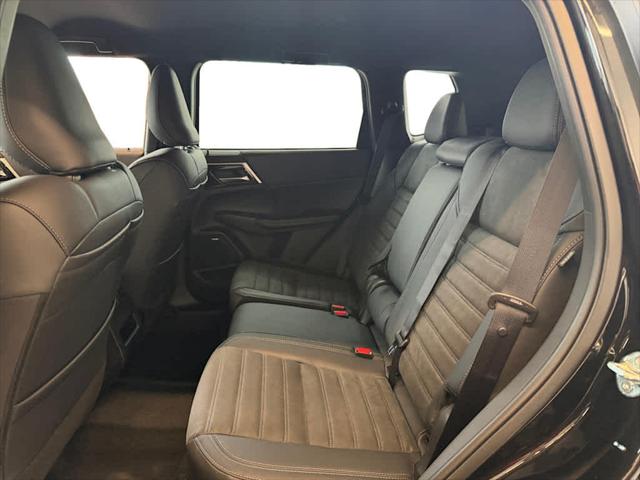 2026 Mitsubishi Outlander LE 1.5T S-AWC